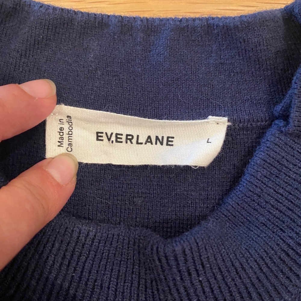 Everlane Wool Blend Crew Neck Button Shoulder Sweater Women's Size L - Picture 2 of 5